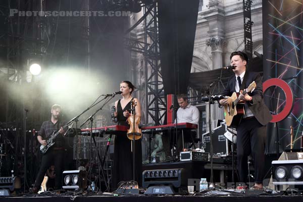 GET WELL SOON - 2016-07-23 - PARIS - Parvis de l'Hotel de Ville - 